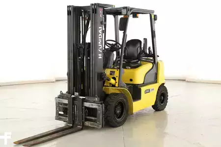 Treibgasstapler 2013  Hyundai 25-L-7-A (5)