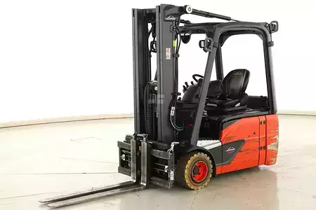 Carrelli elettrici 3 ruote 2019  Linde E-18-02 (386) (5)