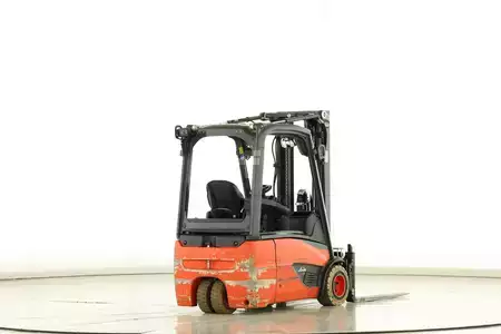 Carrelli elettrici 3 ruote 2019  Linde E-18-02 (386) (2)