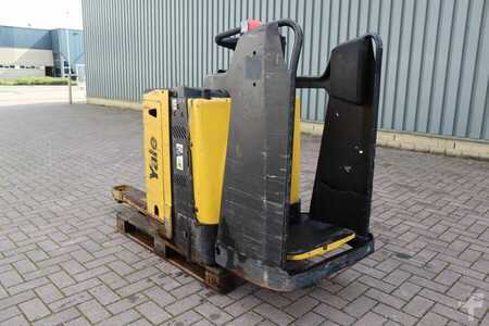 Carretilla elevadora diésel - Yale MP20FXBW Electric Stand-On Pallet Truck, 2000kg Ca (4)