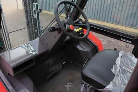 Manitou M30-4 Valid inspection, *Guarantee! 4x4 Drive, 300