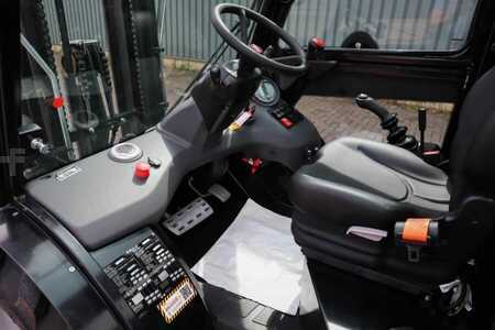 Terénní vysokozdvižný vozík - Manitou MC25-4 Valid Inspection, *Guarantee, Diesel, 4x4 D (6)