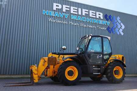 Wózki teleskopowe sztywne - JCB 535-125 Diesel, 4x4x4 Drive, 12.5m Lifting Height, (1)