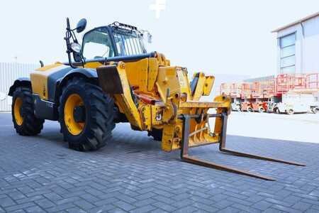Wózki teleskopowe sztywne - JCB 535-125 Diesel, 4x4x4 Drive, 12.5m Lifting Height, (7)