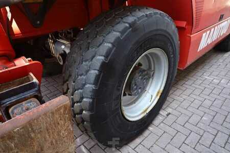 Telescopic forklift rigid  Manitou MRT3050 PRIVILEGE Diesel, 4x4 Drive And 4-Wheel St (15)