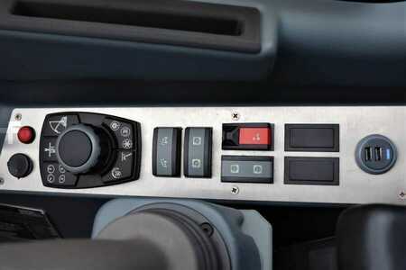 Teleskopstapler-Starr - Magni RTH 6.21-D/D 6000kg Capacity, 21m Lifting Height, (5)