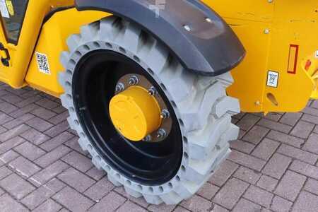 Wózki teleskopowe sztywne - JCB 525-60E Guarantee! Fully Electric, 2500kg Capacity (17)