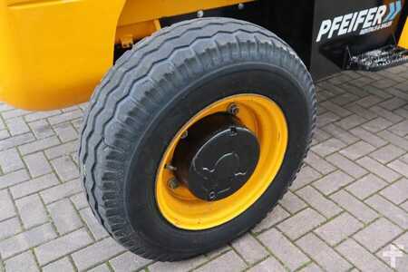 Wózek terenowy - JCB 930-4 T4 Valid inspection, *Guarantee! Diesel, 4x4 (15)