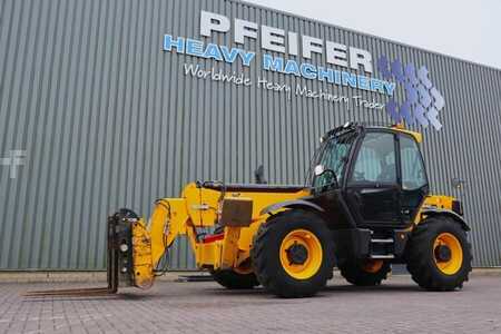 Wózki teleskopowe sztywne - JCB 540-140 HI VIZ Diesel Stage V, 4x4x4 Drive, 13.8m (1)