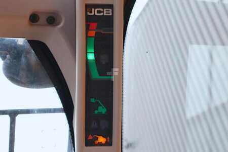 Wózki teleskopowe sztywne - JCB 540-140 HI VIZ Diesel Stage V, 4x4x4 Drive, 13.8m (17)