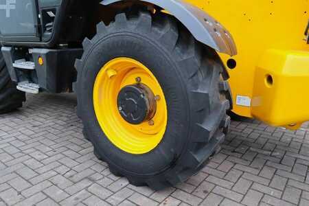 Wózki teleskopowe sztywne - JCB 540-140 HI VIZ Diesel Stage V, 4x4x4 Drive, 13.8m (18)