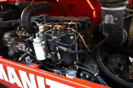 Empilhador telescópico-Fixo  Manitou MRT3050 PRIVILEGE Diesel, 4x4 Drive And 4-Wheel St (12)