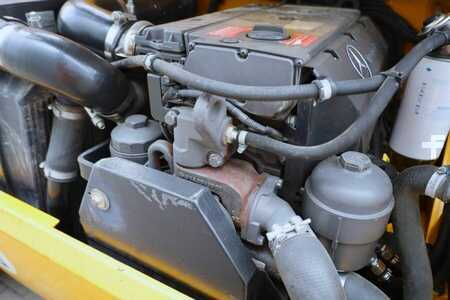 Empilhador telescópico-Fixo  Manitou MRT2150 Privilege Diesel, 4x4 Drive And 4-Wheel St (12)