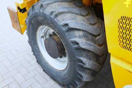 Empilhador telescópico-Fixo  Manitou MRT2150 Privilege Diesel, 4x4 Drive And 4-Wheel St (18)