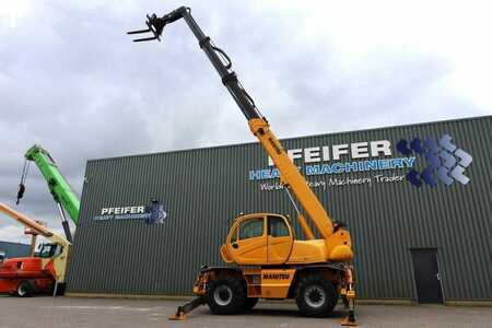 Empilhador telescópico-Fixo  Manitou MRT2150 Privilege Diesel, 4x4 Drive And 4-Wheel St (3)