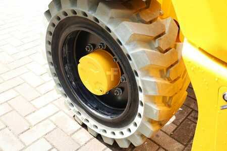 Wózki teleskopowe sztywne - JCB 525-60E Guarantee! Fully Electric, 2500kg Capacity (17)