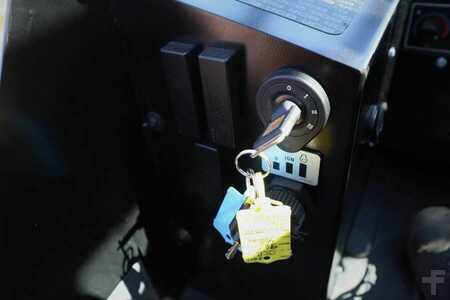 Wózek terenowy - JCB 940-4 T4 Valid inspection, *Guarantee! Diesel, 4x4 (15)