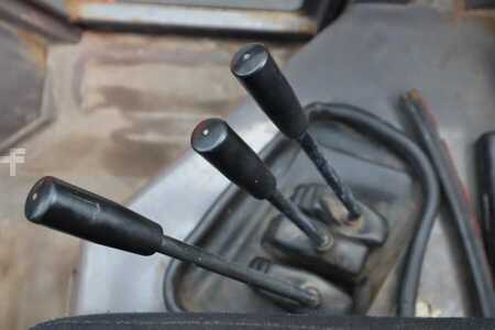 Terénní vysokozdvižný vozík - Manitou M30-4 Diesel, 4x4 Drive, 3t Capacity, Triplex Mast (12)