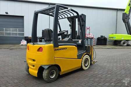 Dieselový VZV - Jungheinrich EFG425K Electric, 2500kg Capacity, Lifting Height (8)