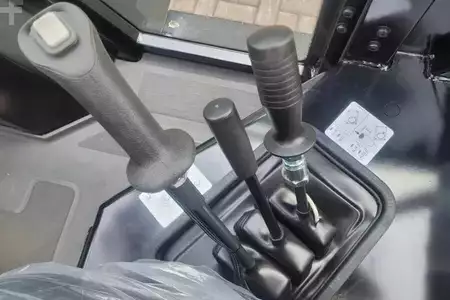 Terénní vysokozdvižný vozík  Manitou M30-4 D ST5 S1 EU Diesel, 4x4 Drive, 3t Capacity, (12)