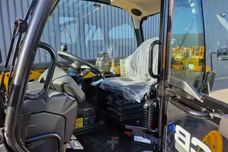 Sollevatori telescopici rigidi  JCB 540V180 Valid inspection, *Guarantee! 4t Cap. 17.5 (4)