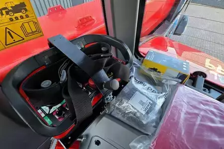 Ładowarki teleskopowe 2026  Manitou MRT2660 360E 100% Electric 65 kWh Lithium-Ion Batt (16)