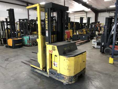 Pallet Stackers 2004  Hyster R30XMS2 (4)
