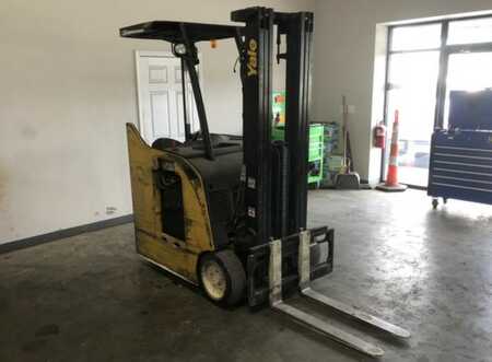 Stackers stand-on 2014  Yale ESC035AC (2)