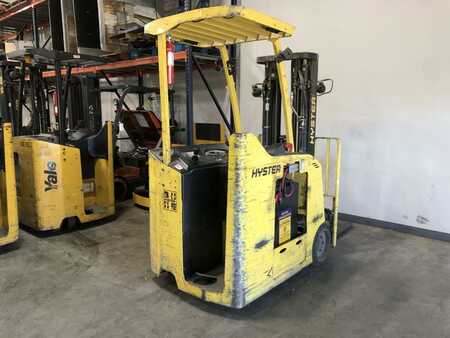 Stackers stand-on 2013  Hyster E40HSD2 (3)