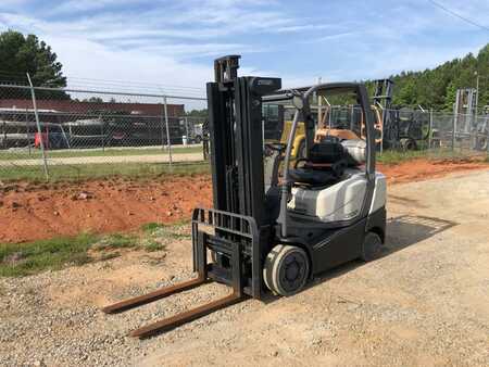 Propane Forklifts 2013  Crown C-5 (2)