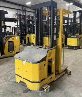 Pallet Stackers 2015  Yale OS030EF (3)