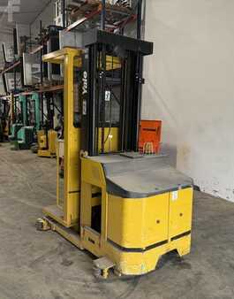 Pallet Stackers 2015  Yale OS030EF (4)
