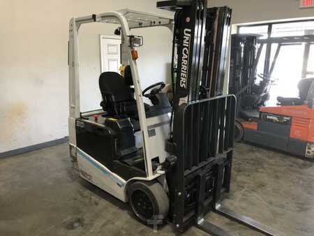 3 Wheels Electric 2013  Unicarriers TX30 (1)