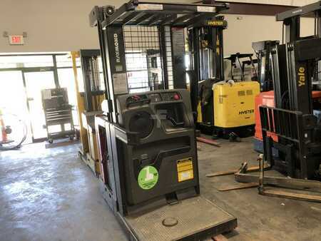 Pallet Stackers 2014  Raymond 540-OPC30TT (2)