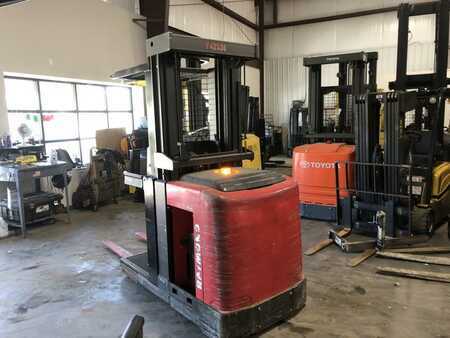Pallet Stackers 2014  Raymond 540-OPC30TT (3)