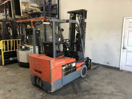 3 Wheels Electric 2007  Toyota 7FBEU20 (4)