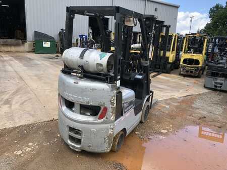 Propane Forklifts 2011  Nissan CF15 (2)