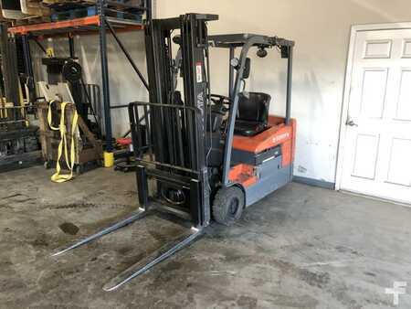 3 Wheels Electric 2006  Toyota 7FBEU20 (1)