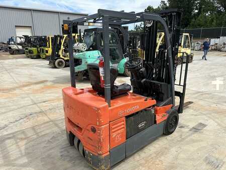 3 Wheels Electric 2006  Toyota 7FBEU20 (4)