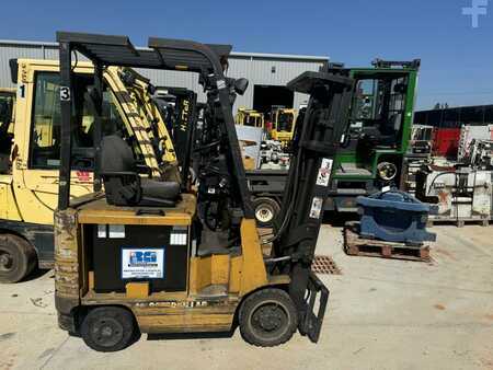 4 Wheels 2000  CAT Lift Trucks 2EC15 (1)