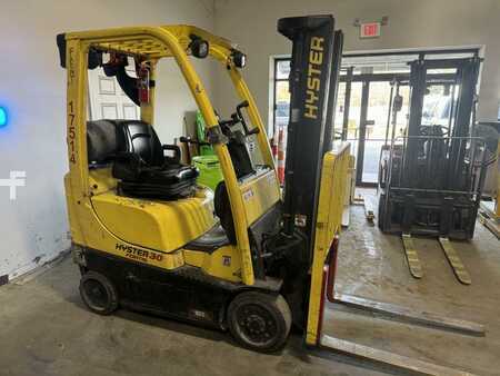 Propane Forklifts 2015  Hyster S30FT (4)