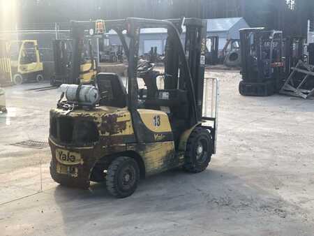 Propane Forklifts 2016  Yale GLP050VX (3)