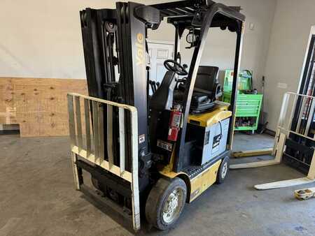 4 Wheels 2018  Yale ERC050VG (2)