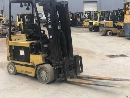 4 Wheels 2013  Yale ERC080HH (1)