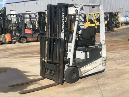 3 Wheels Electric 2015  Unicarriers TX35 (2)