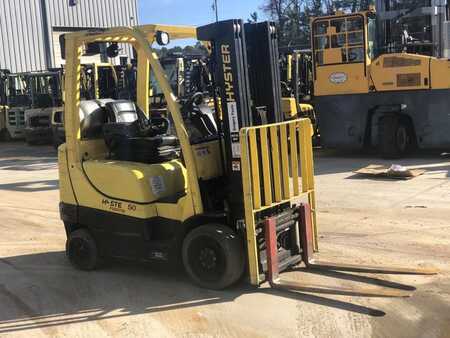 Propane Forklifts 2015  Hyster S50FT (1)
