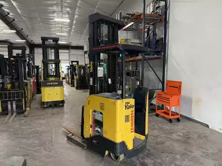 Reach Trucks 2014  Yale NR035EB (3)