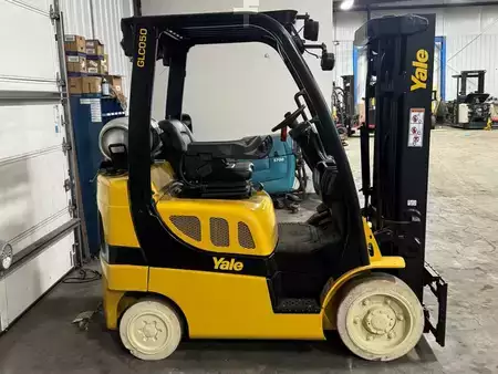 Propane Forklifts 2016  Yale GLC050VX (4)