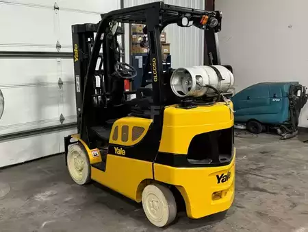 Propane Forklifts 2016  Yale GLC050VX (5)