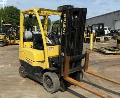 Carretilla elevadora GLP 2017  Hyster S50FT (2)